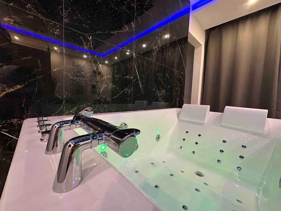 Cozy Rental Spa ชิลติงไฮม์ ภายนอก รูปภาพ